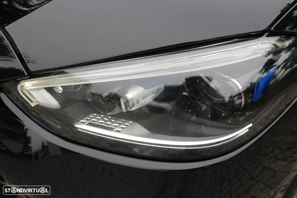 Mercedes-Benz C 300 e T 9G-TRONIC AMG Line - 11