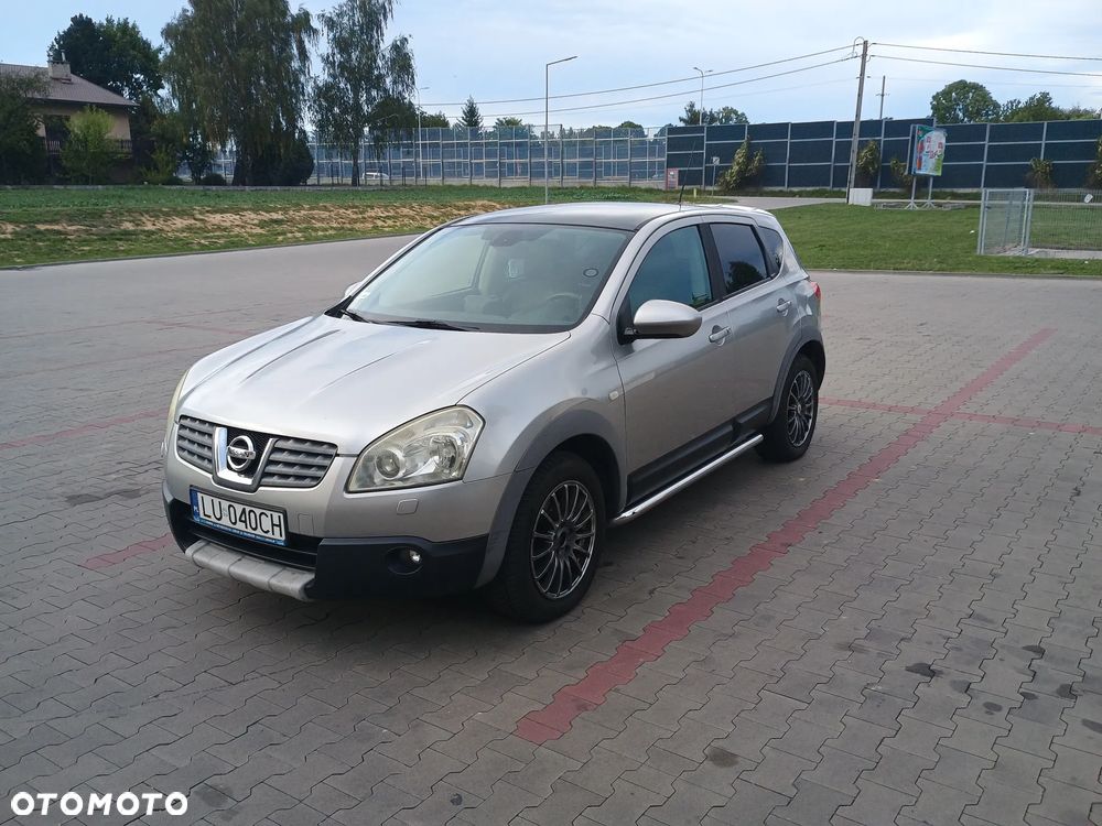 Nissan Qashqai - 2