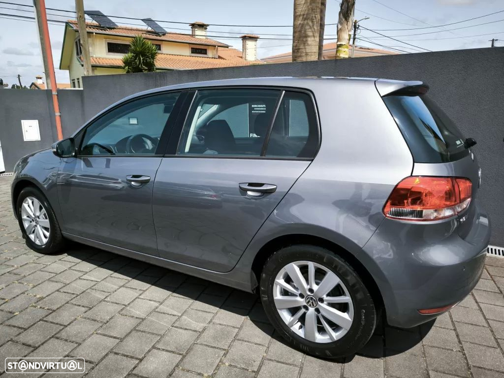 VW Golf 1.6 TDi Confortline DSG - 13