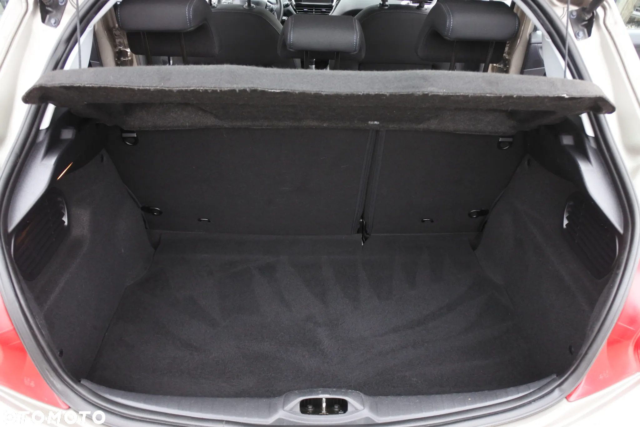 Peugeot 208 1.2 VTi Active - 12