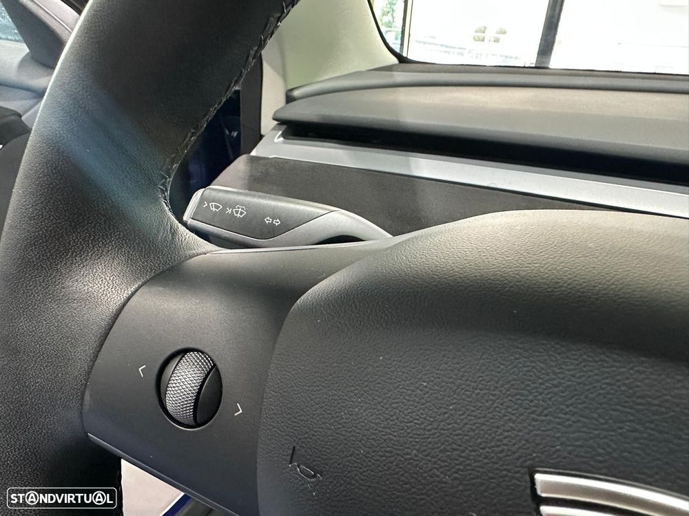 Tesla Model 3 Long Range Tração Traseira - 42