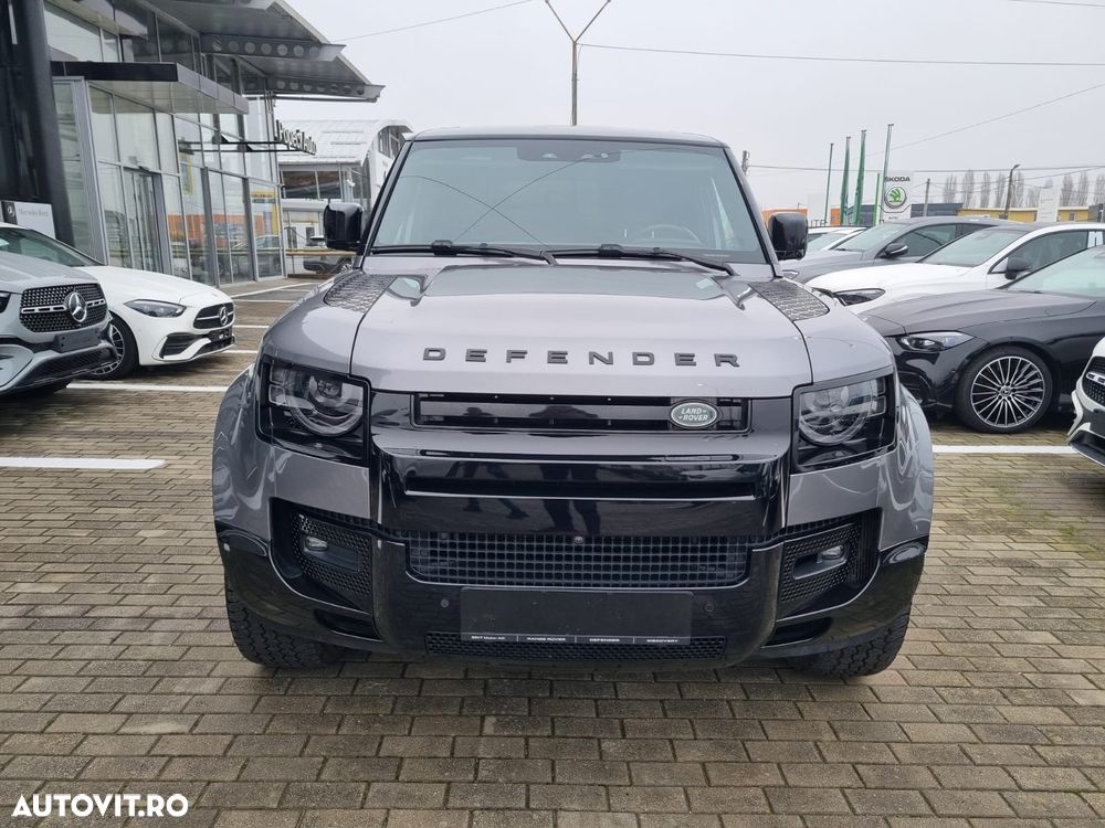 Land Rover Defender 110 3.0 D300 MHEV SE - 3