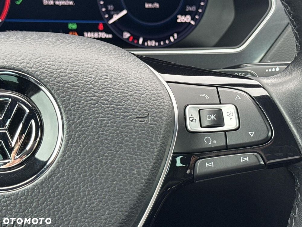 Volkswagen Tiguan - 13