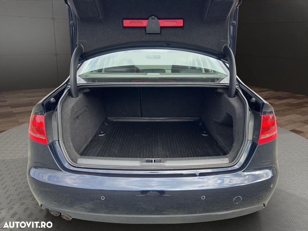 Audi A4 - 16