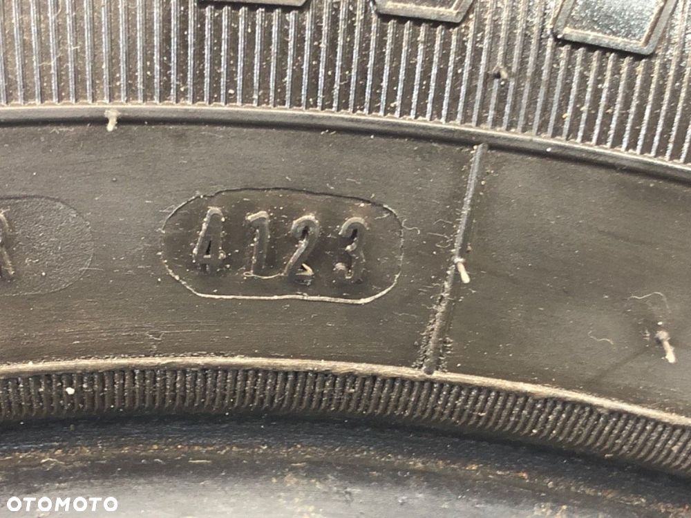 OPONA ZIMA 4X 185/65 15" KRLLY - 5