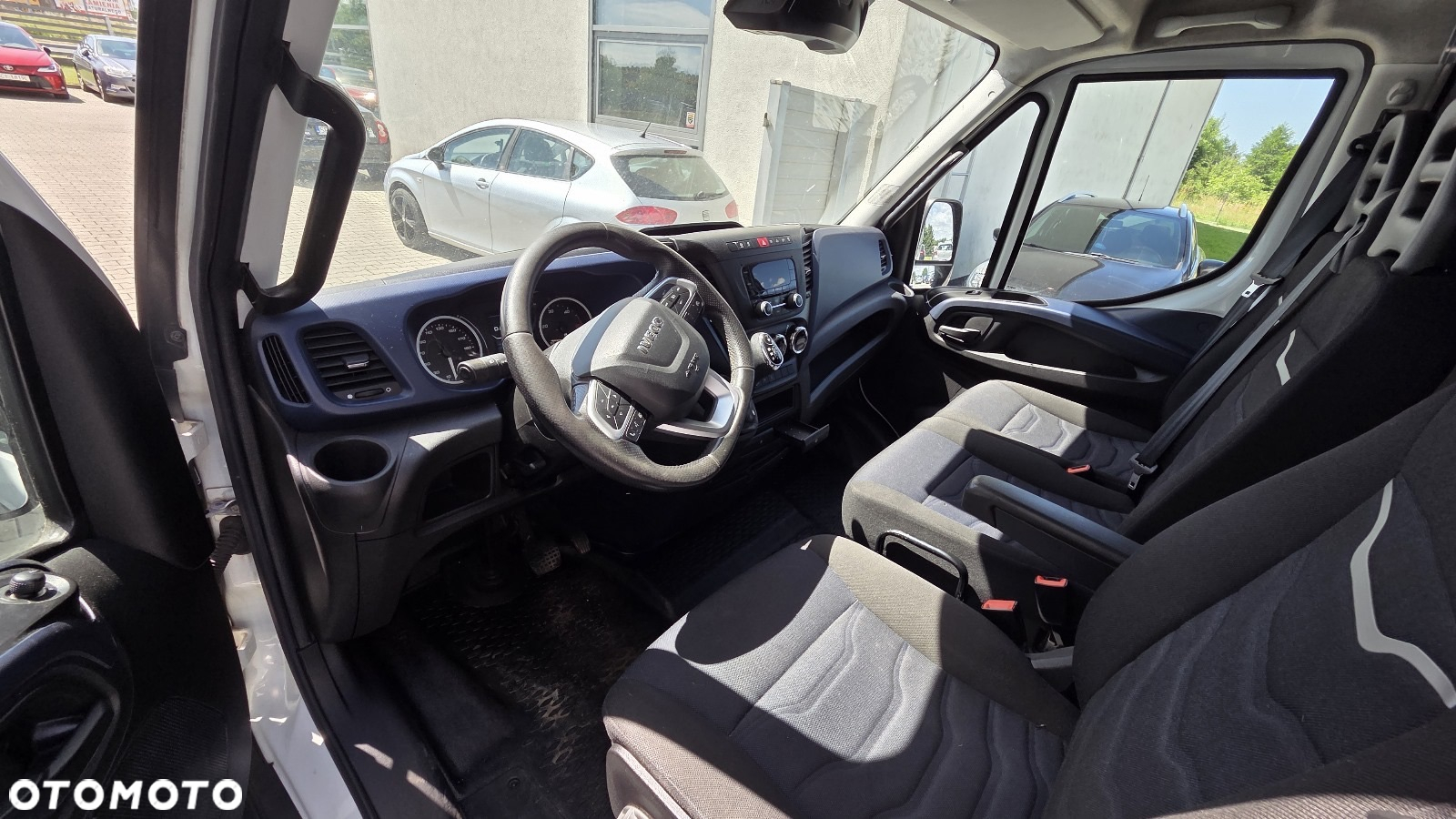 Iveco Daily Brygadówka Doka 7 Osobowy - 8