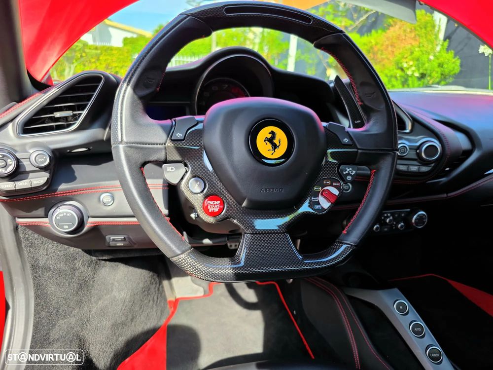 Ferrari 488 - 13