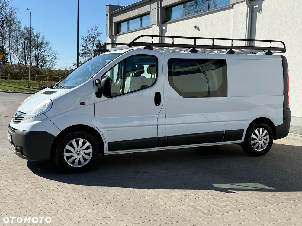 Opel Vivaro - 25