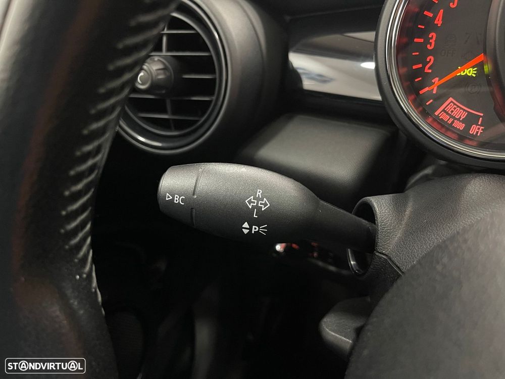 MINI 5 Portas One D - 34