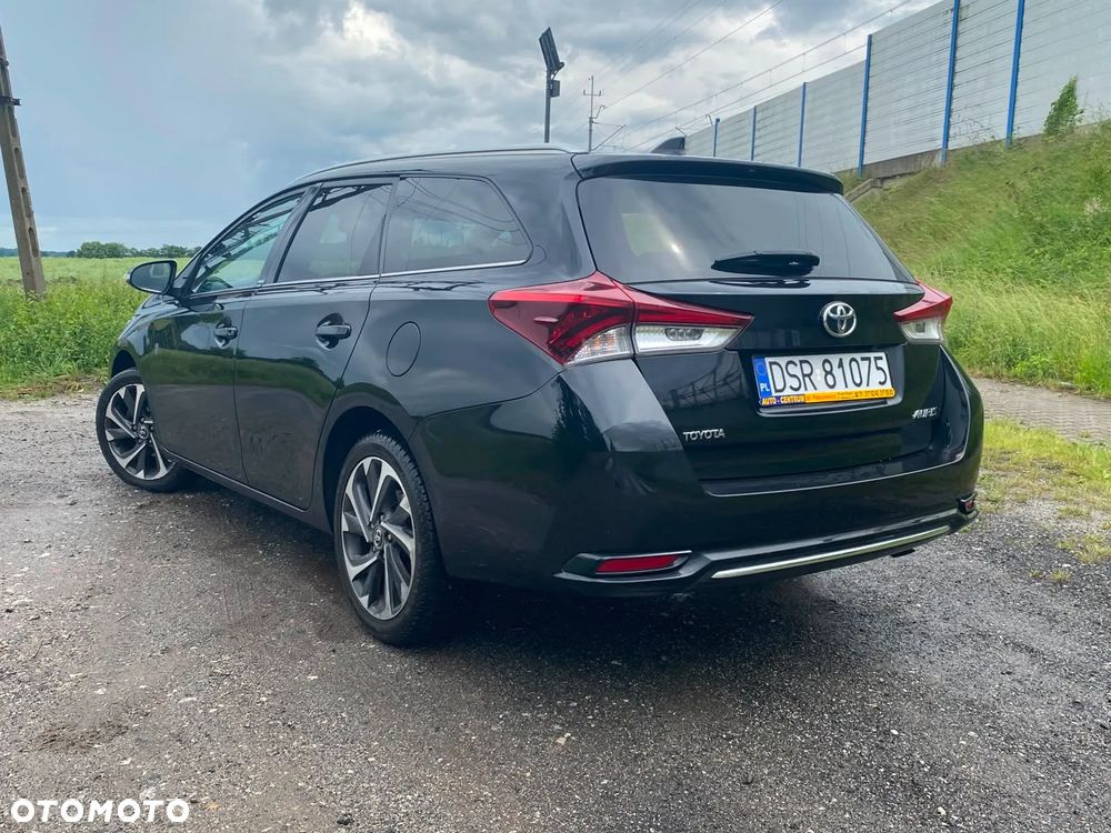 Toyota Auris 1.2 Turbo Edition S+ - 4