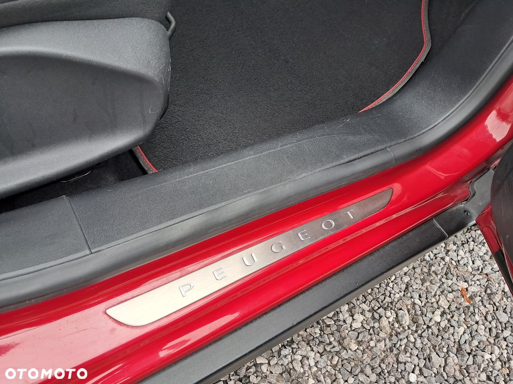Peugeot 2008 PureTech 110 Stop&Start GT-Line Edition - 38