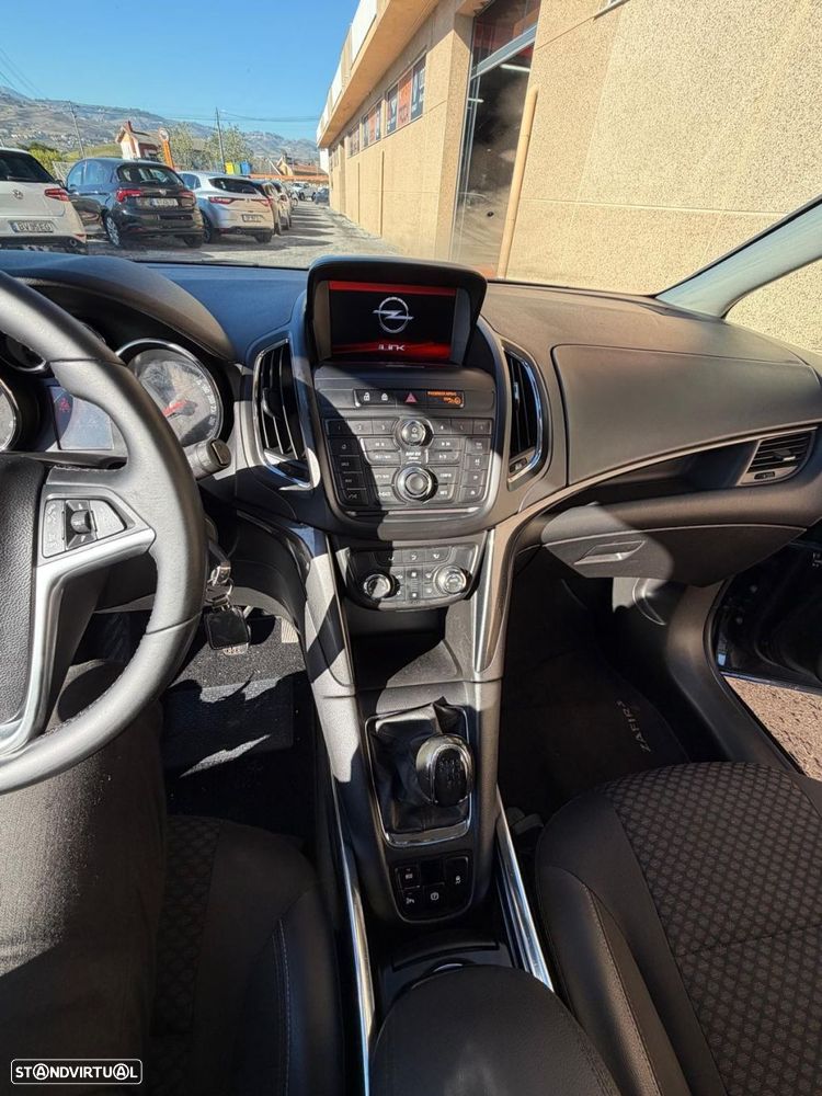 Opel Zafira 1.6 CDTi Executive - 5