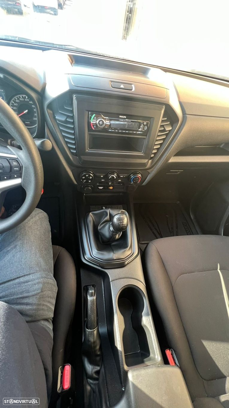 Isuzu D-Max - 5