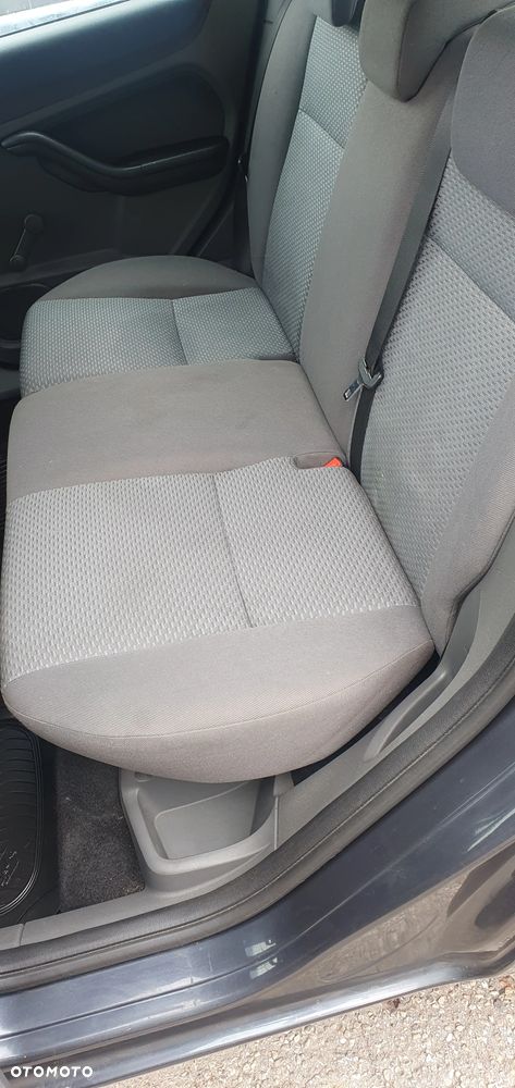 Ford Focus - 15