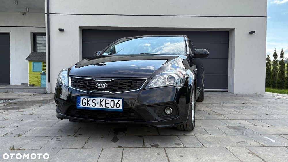 Kia Ceed 1.6 CRDi ISG Vision - 4