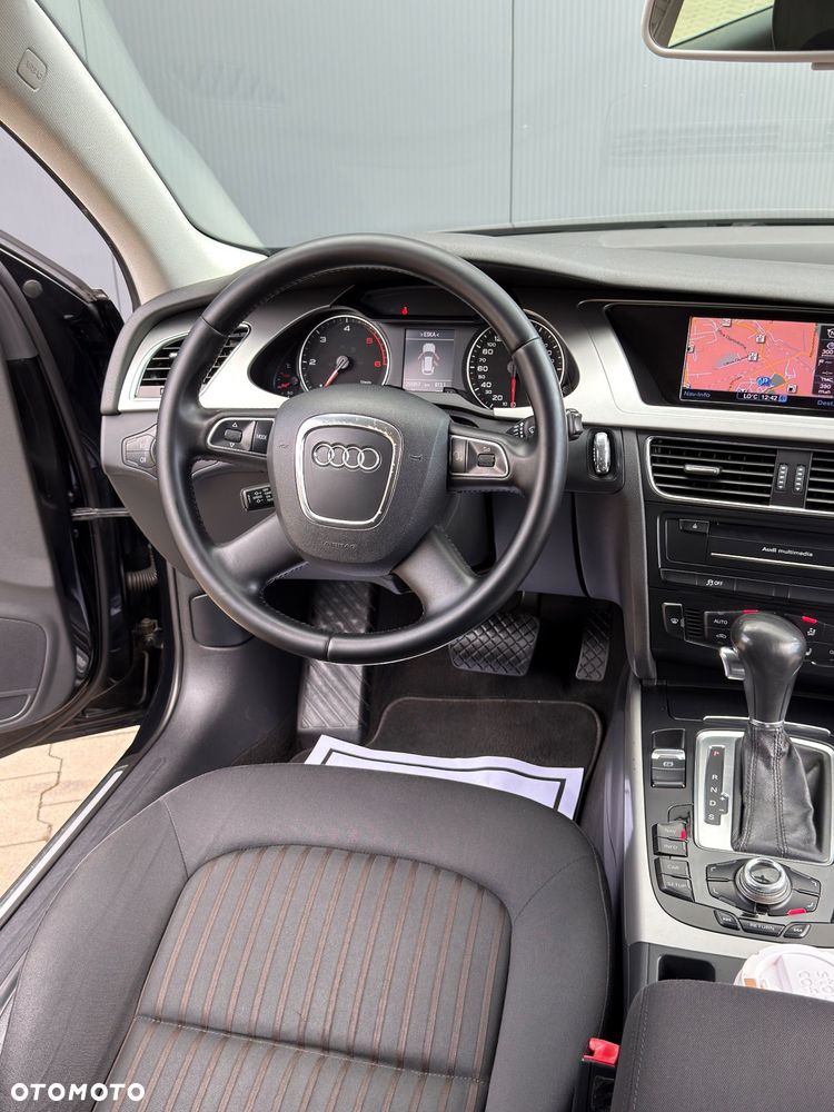 Audi A4 Avant 2.0 TDI DPF multitronic Ambition - 9