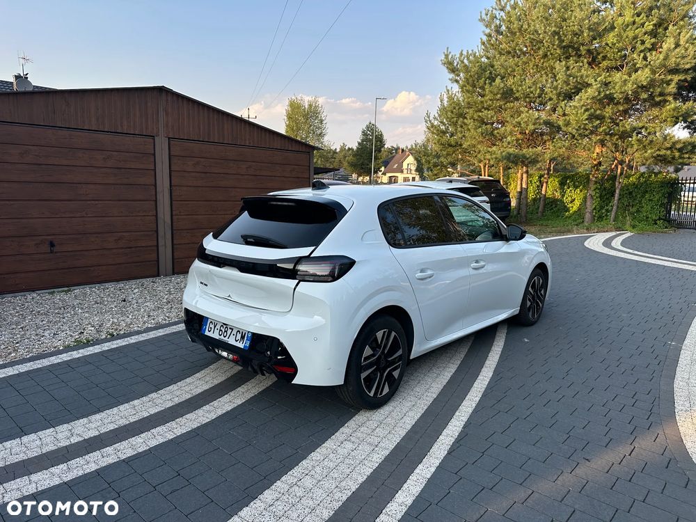 Peugeot 208 1.2 T Allure S&S - 5