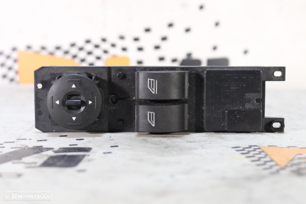 Botões / Comandos / Interruptorres Dos Vidros Ford Focus Iii  Am5t14a1 - 1