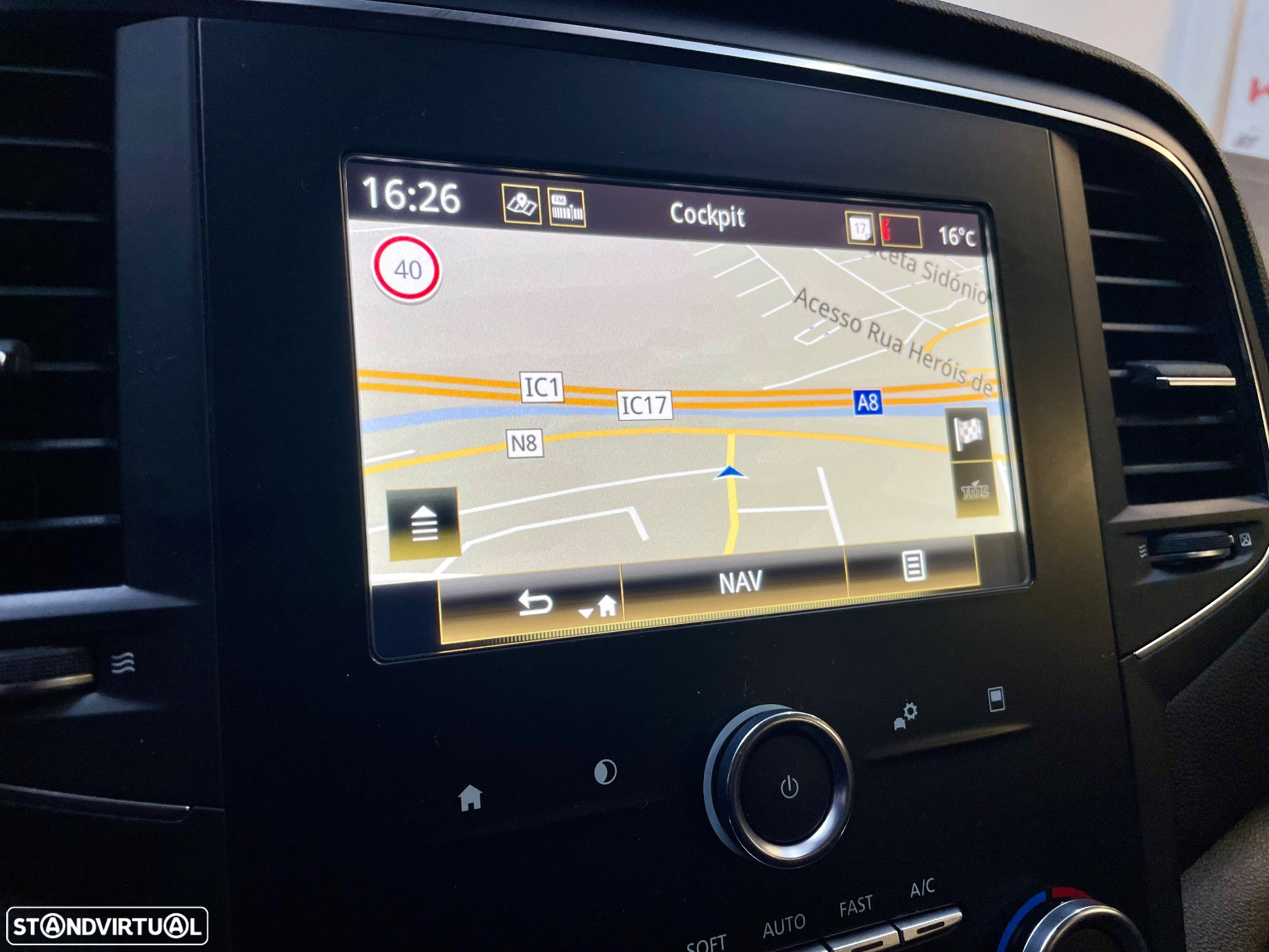 Renault Mégane Sport Tourer BLUE dCi 115 INTENS - 22