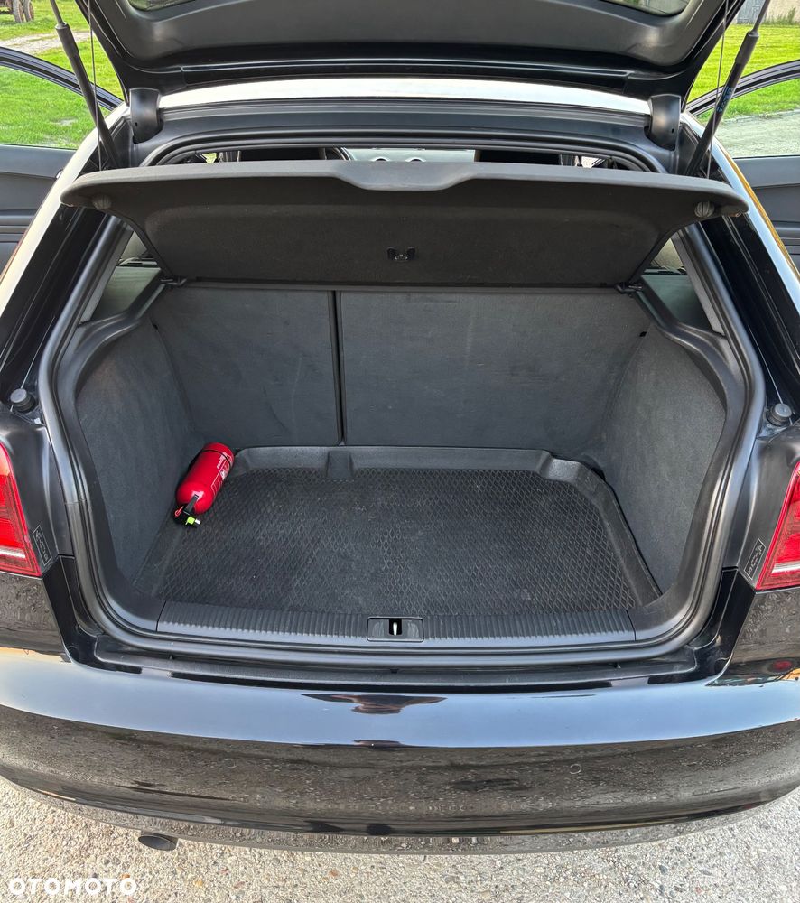 Audi A3 3-drzwiowe 1.6 TDI S line Sportpaket - 15
