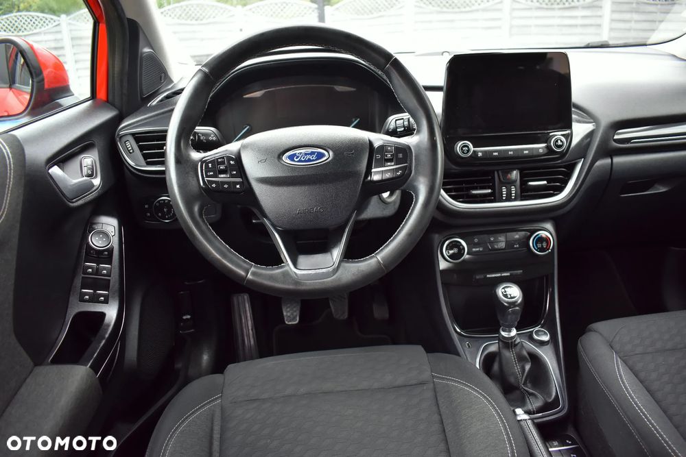 Ford Puma 1.5 EcoBlue TITANIUM - 26