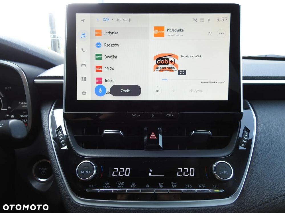 Toyota Corolla Cross 2.0 Hybrid Executive - 17