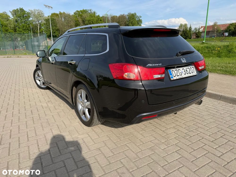 Honda Accord 2.0 Executive - 7