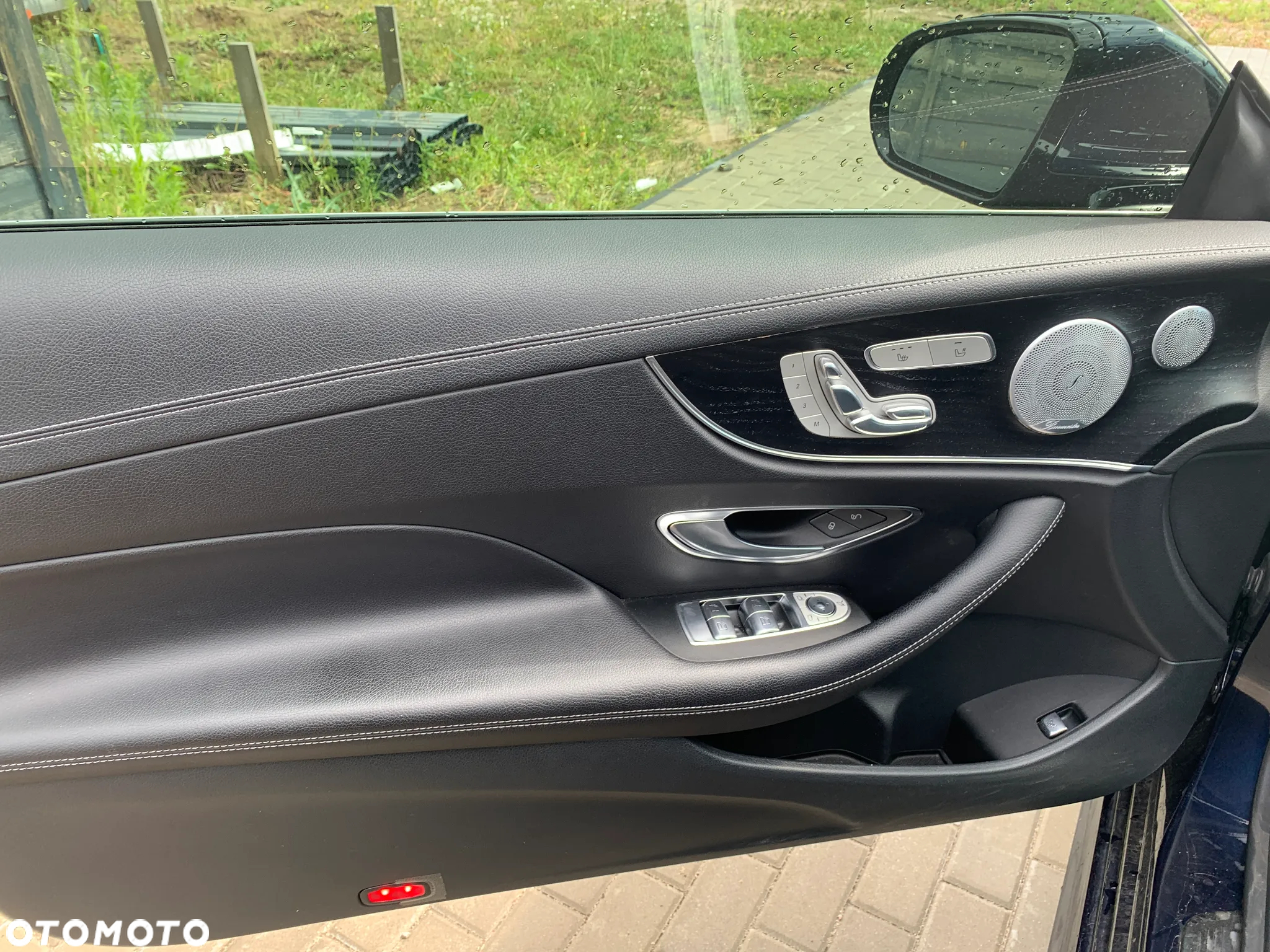 Mercedes-Benz Klasa E 400 4Matic Coupe 9G-TRONIC AMG Line - 16
