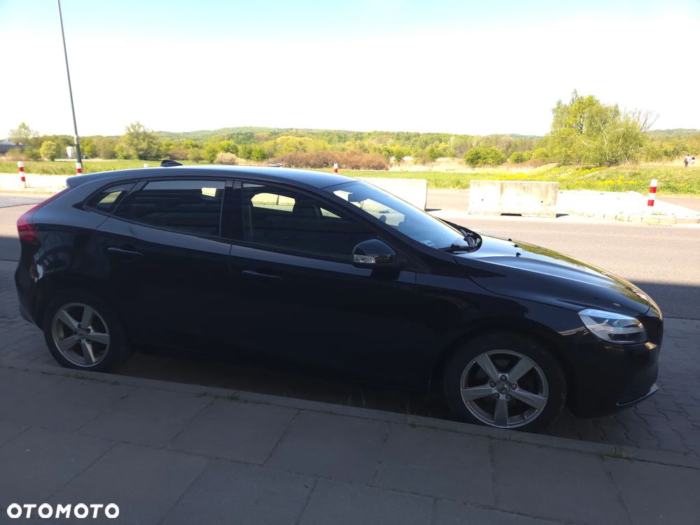 Volvo V40 D2 Kinetic - 3