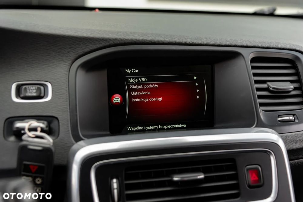 Volvo V60 D4 AWD Geartronic Summum - 31
