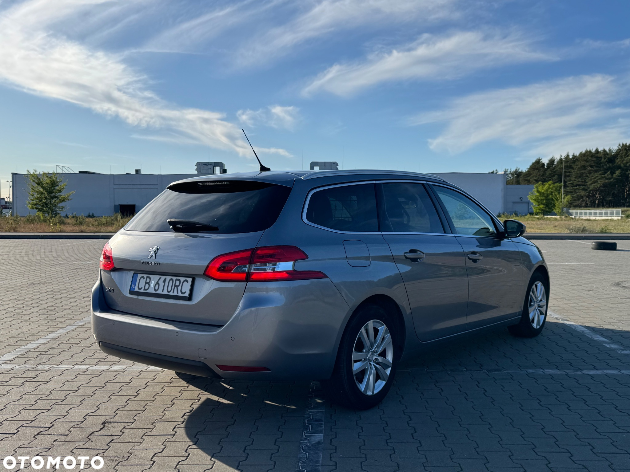 Peugeot 308 SW BlueHDi 130 Stop & Start Allure - 3