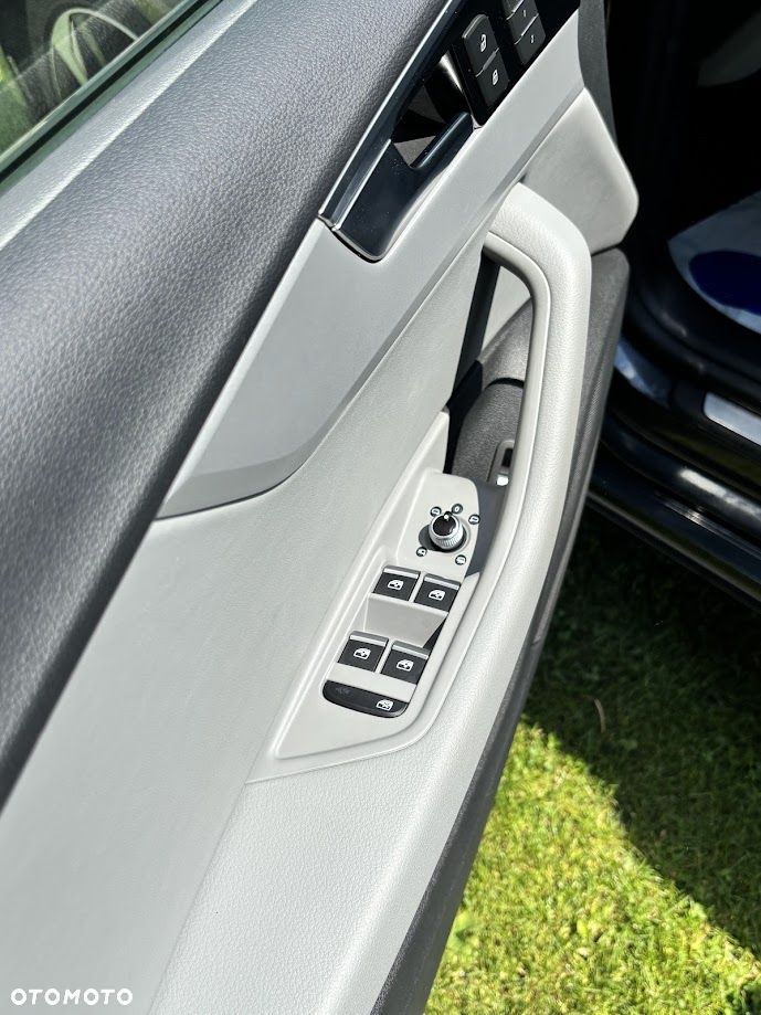 Audi A5 Sportback 40 TFSI S tronic advanced - 33