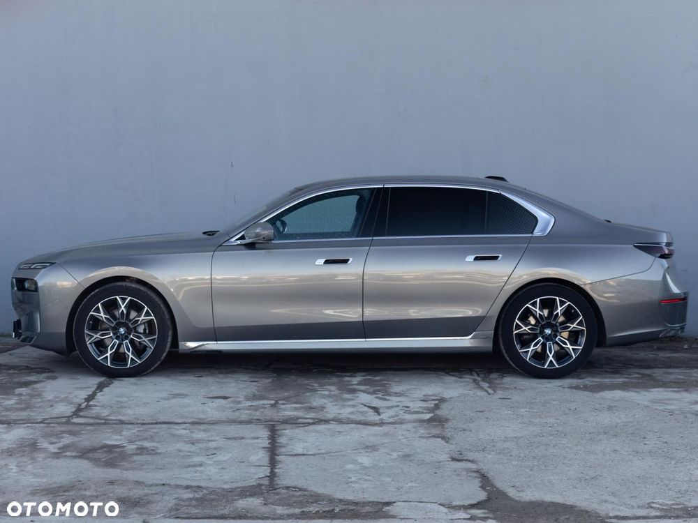 BMW Seria 7 - 7