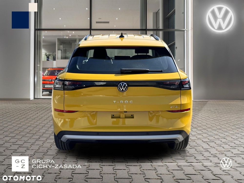 Volkswagen T-Roc - 4