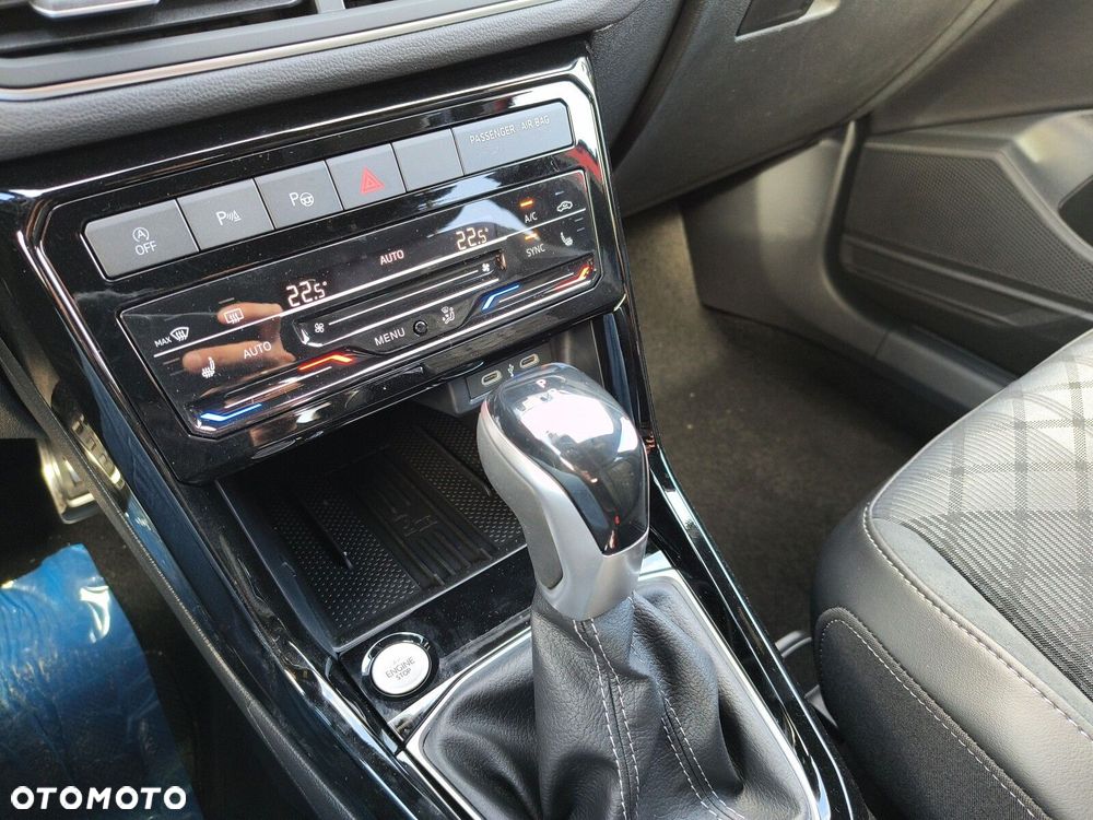 Volkswagen T-Cross 1.0 TSI R-Line Plus DSG - 21