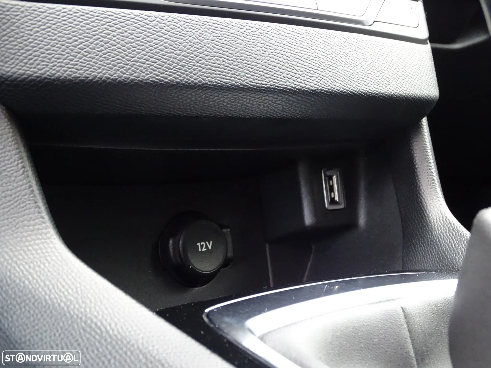 Peugeot 308 SW 1.5 BlueHDi Style - 29
