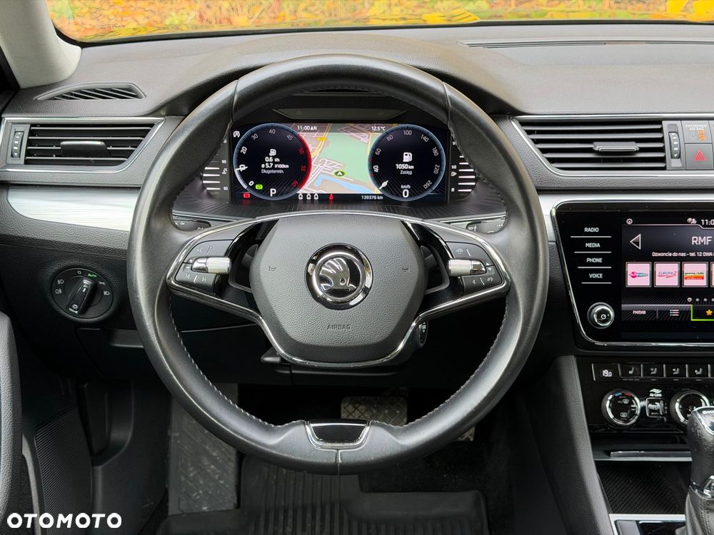 Skoda Superb 2.0 TDI SCR Ambition DSG - 21