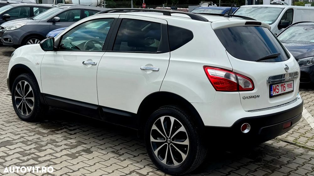 Nissan Qashqai 1.6 DCI N-Connecta - 4