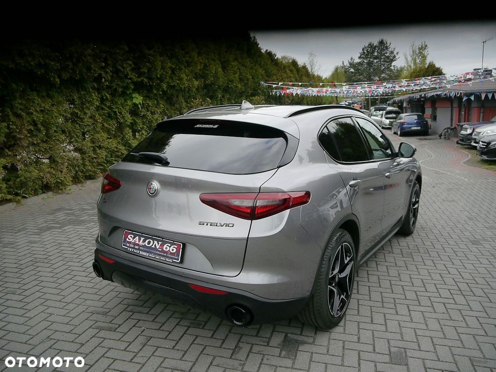 Alfa Romeo Stelvio 2.2 16V AT8 Q4 Super - 5