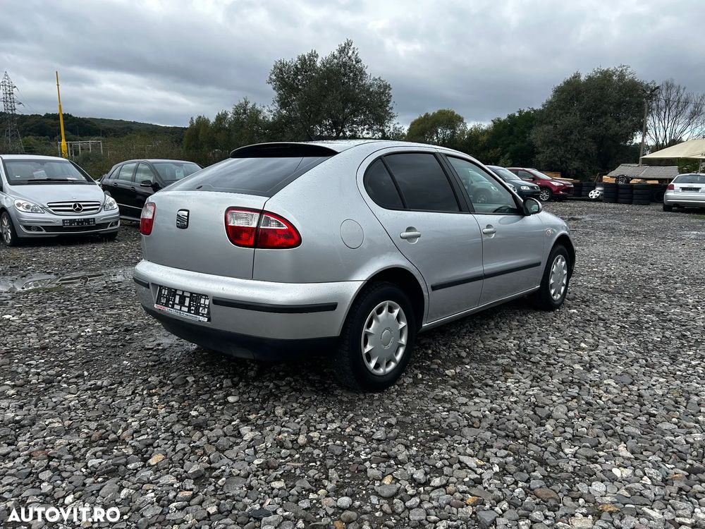 Seat Leon 1.6 16V Stella - 9