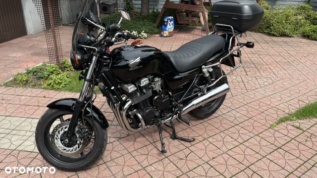 Honda CB - 22