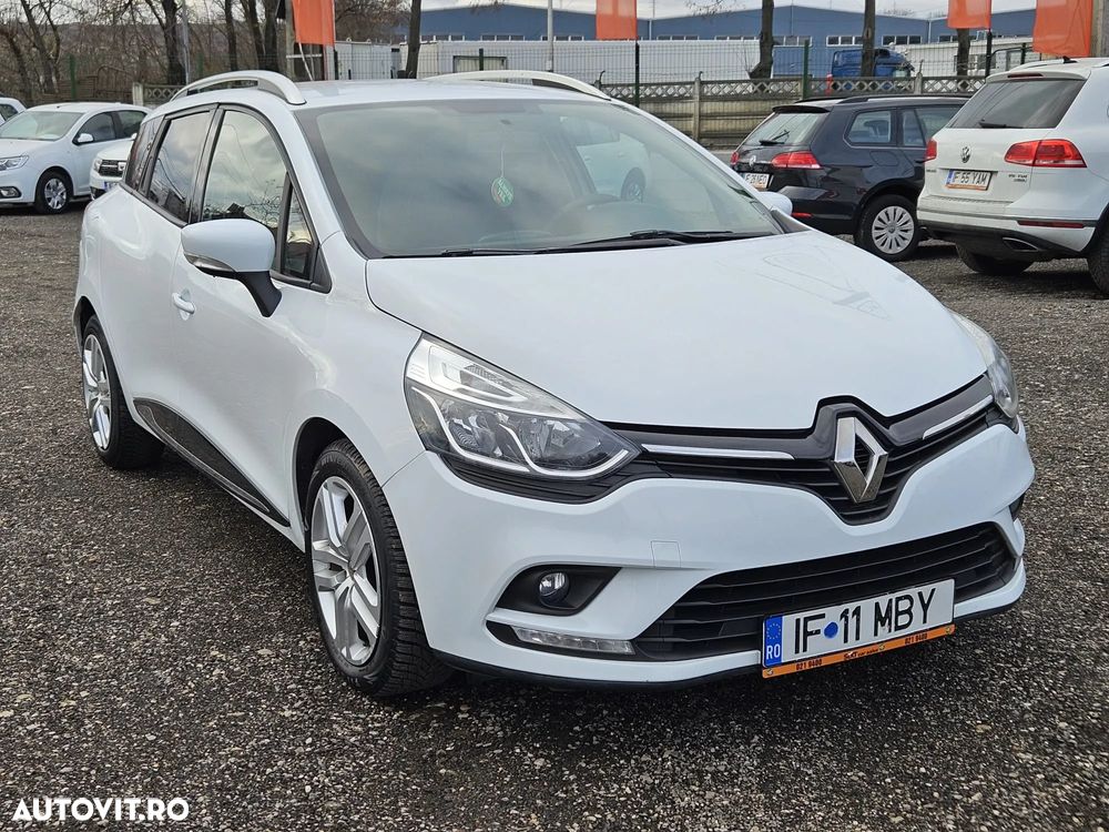 Renault Clio Estate TCe Zen - 2