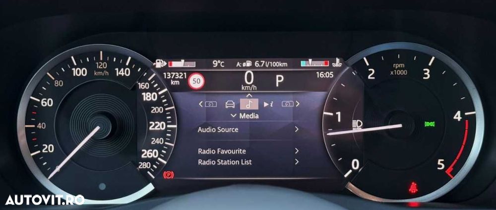 Jaguar XE D200 RWD MHEV R-Dynamic S - 26