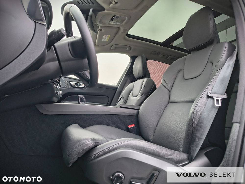 Volvo XC 60 - 13
