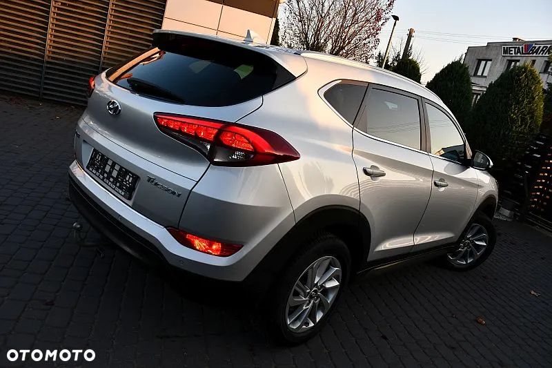 Hyundai Tucson 1.6 GDI BlueDrive Style 2WD - 4
