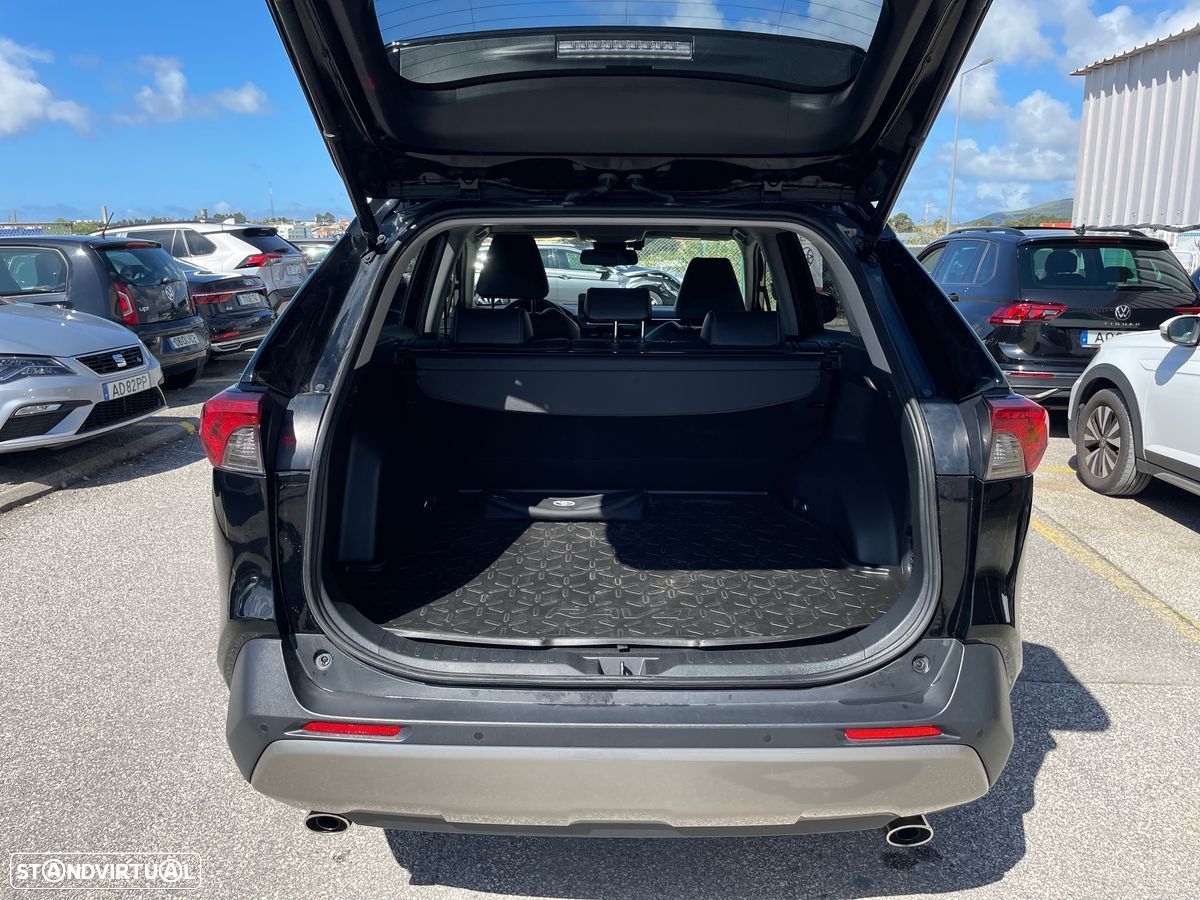 Toyota RAV4 - 14