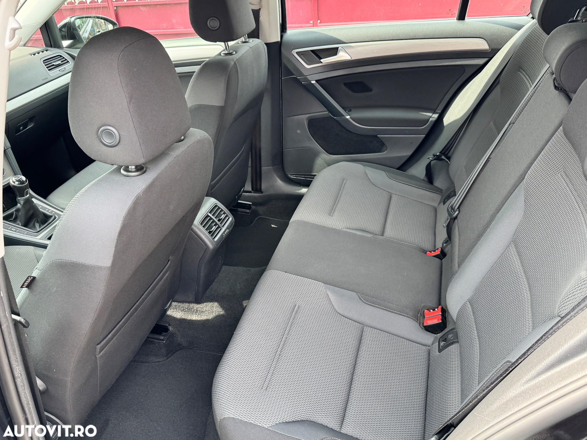 Volkswagen Golf 1.4 TSI BMT Comfortline - 11