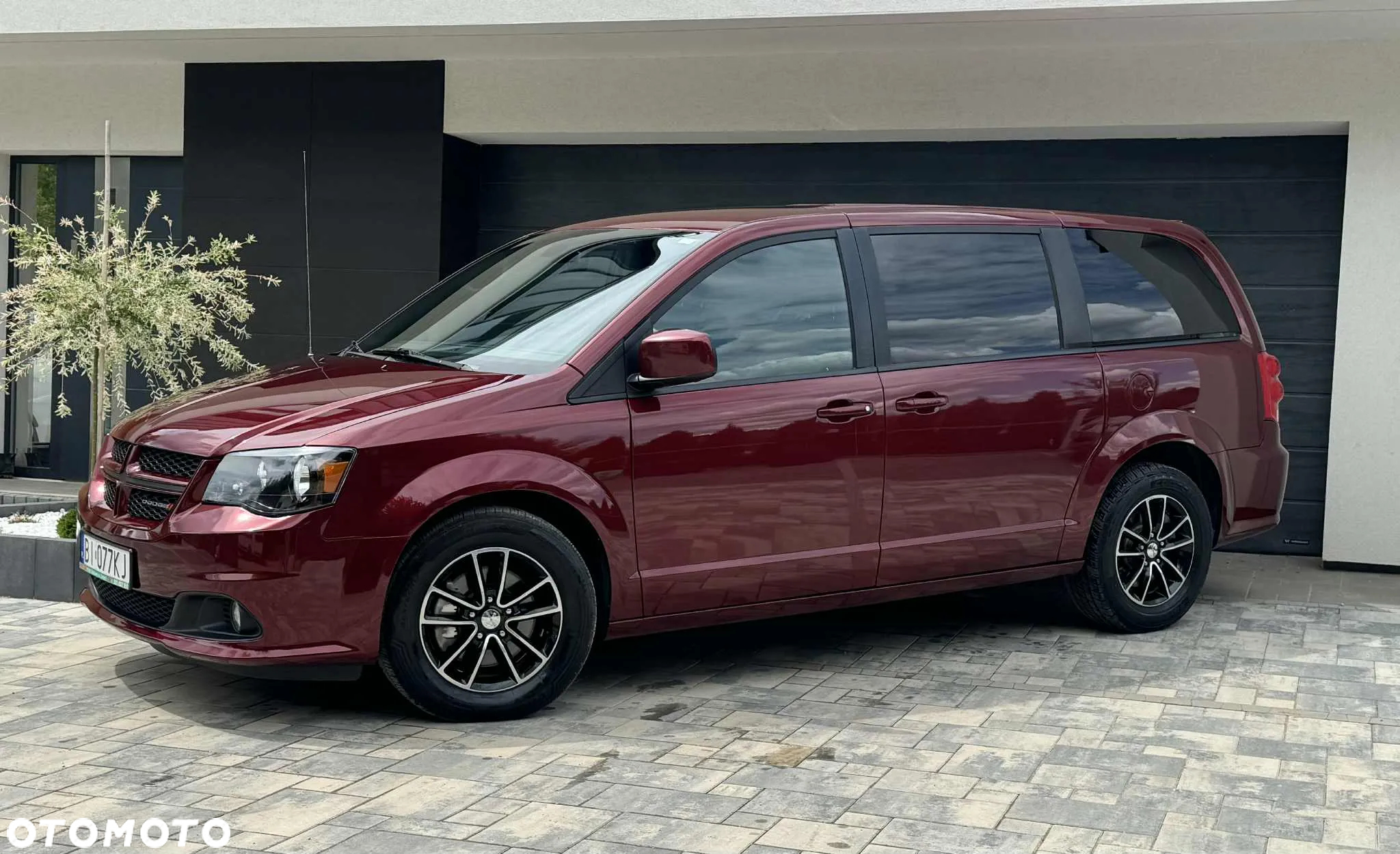 Dodge Grand Caravan - 7