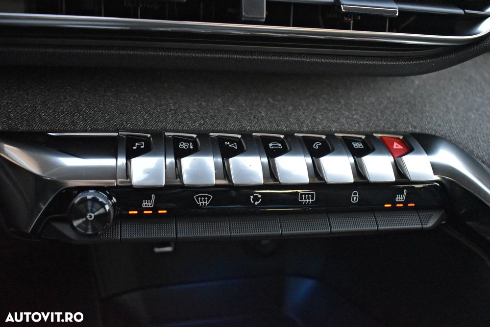 Peugeot 3008 PureTech 130 Stop & Start GPF EAT8 Allure Business-Paket - 20