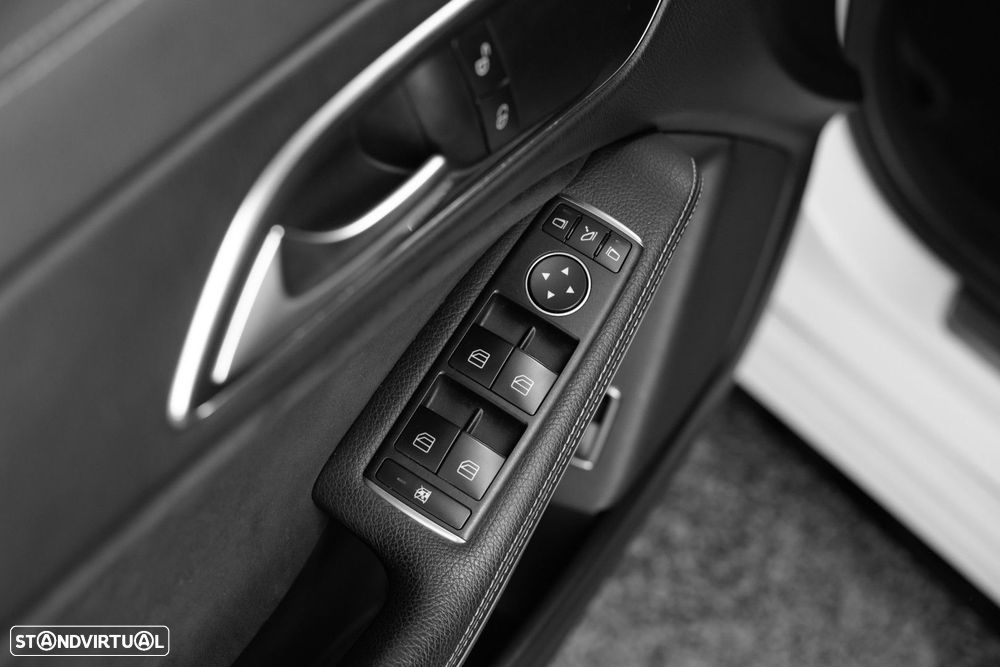 Mercedes-Benz CLA 200 d AMG Line Aut. - 40